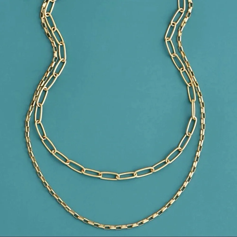 ✨Double Chain Gold Necklace (Boutique) - Picture 2 of 6